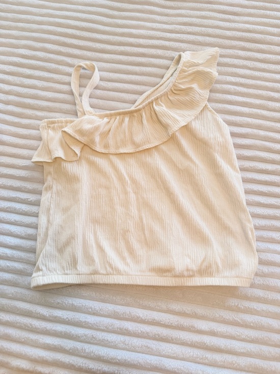 Old Navy Other - Old Navy One-Shoulder Ruffle Camisole - Cream